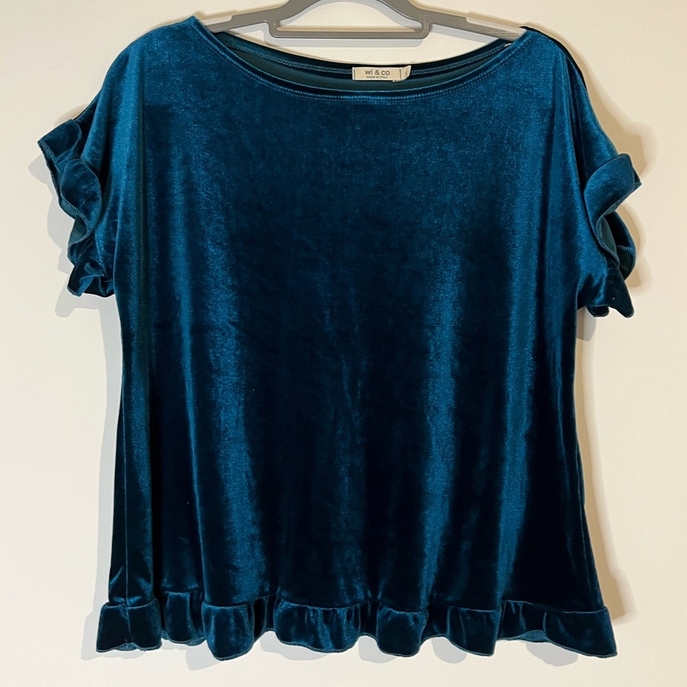 Wi & Co Teal Velvet Short Ruffle Sleeve Top